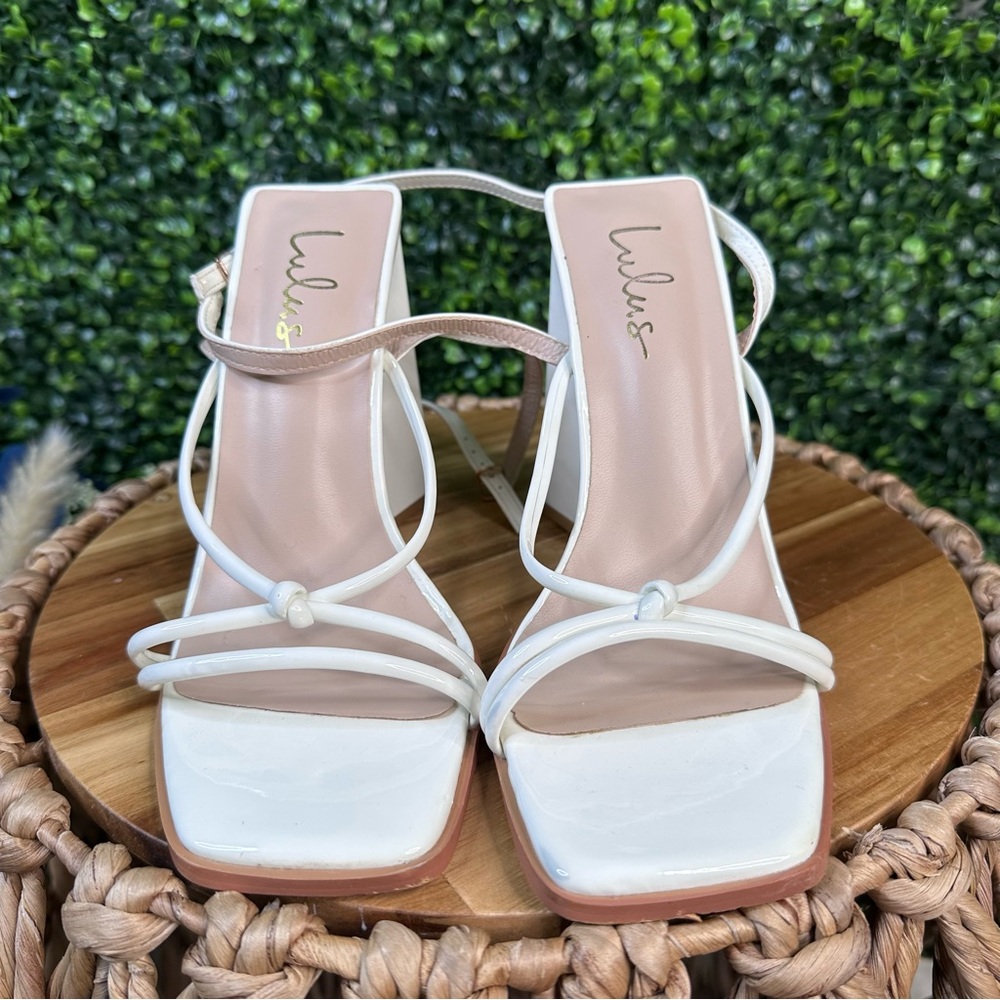 Lulus White Strappy Block Heel‎ Sandals EUC - Picture 5 of 8